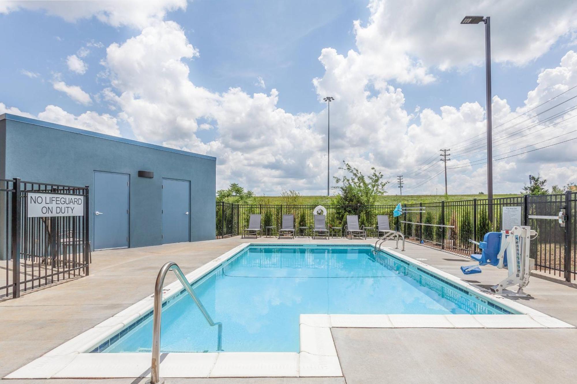 Fairfield Inn & Suites By Marriott Lebanon Exteriör bild